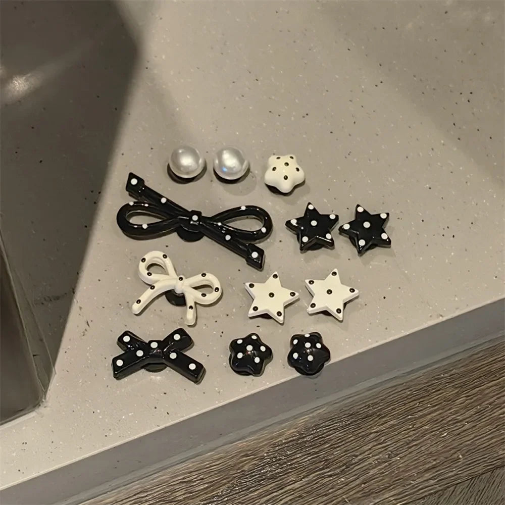 New 1Set Black White Dot Shoe Charms Set DIY Bow Star Pearl Shoe Decorations Silver Advanced Detachable Buckle Shoes Accessories