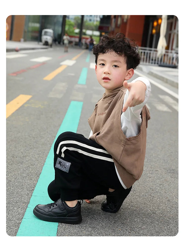 Kids' Classic Black Skate Shoes Boy Lightweight Breathable Casual Sneakers with Cushioned Insole Non-Slip Design for School
