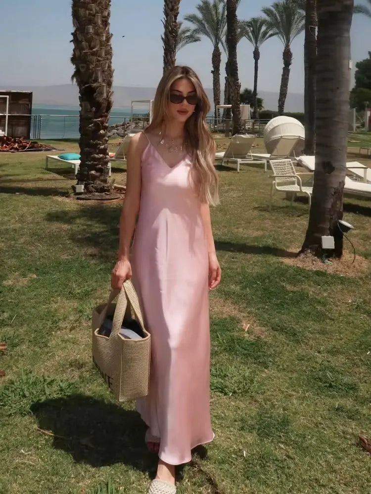 HH Women Summer Yellow Stain V Neck Sling Dress Elegant Sleeveless Loose Maxi Robes 2025 New Ladies Party Holiday Dresses