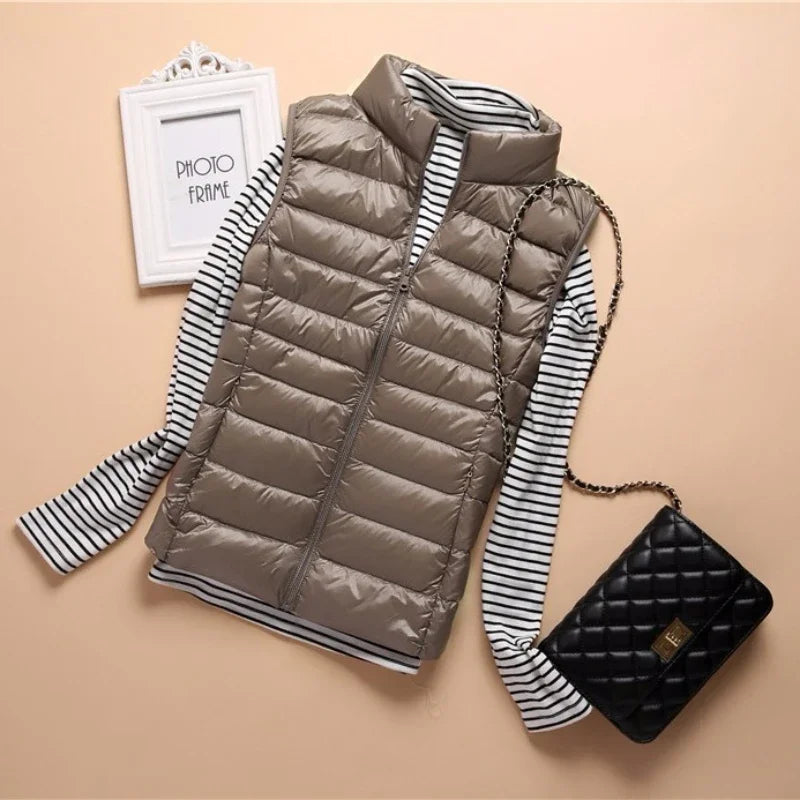New Down Lightweight White Duck Down Vest Short Sleeveless Vest Autumn/Winter Slim Fit Ultra Light Down Jacket Women Jackets