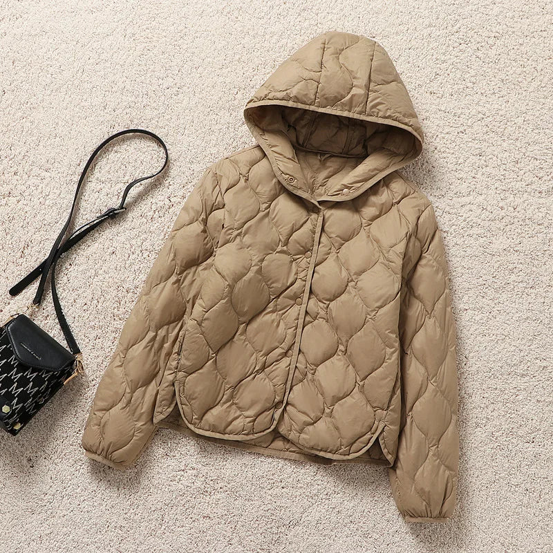 Autumn and Winter New Women's Lightweight Down Jacket Fashion Warm Windproof Slim White Duck Down Hooded Mature Women's Jacket