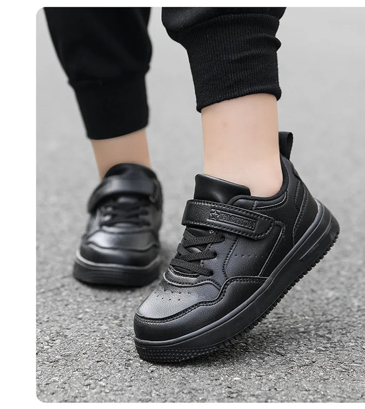 Kids' Classic Black Skate Shoes Boy Lightweight Breathable Casual Sneakers with Cushioned Insole Non-Slip Design for School