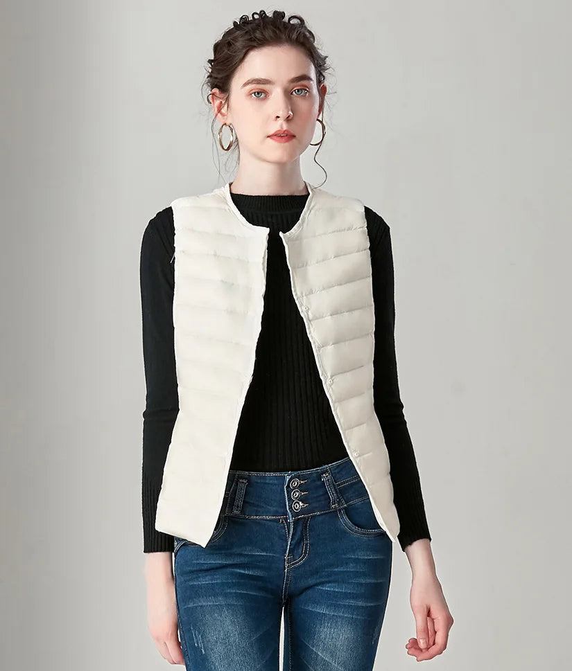 New Causal Women White Duck Down Vest Ultra Light Vest Jacket Winter Weightless Round Collar Sleeveless Coat