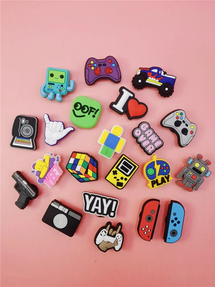 Game Style Shoe Charms Decorations Funny Pattern Buckle Accessories Clogs Charm Ornaments Adult Children Halloween Party Gifts