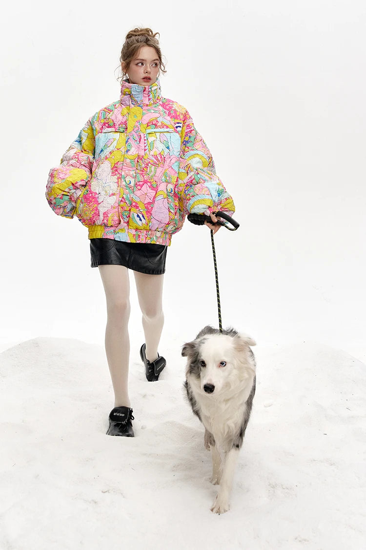 ELFSACK 2024 Winter New Arrivals Stand collar loose full printed short down jacket for women