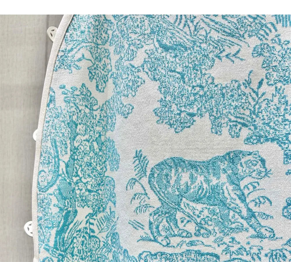 Women's Clothing 2025 Early Autumn New Style Temperament Jungle Jacquard Knitted Cardigan Top+French Elegant Half Skirt Two-Piec