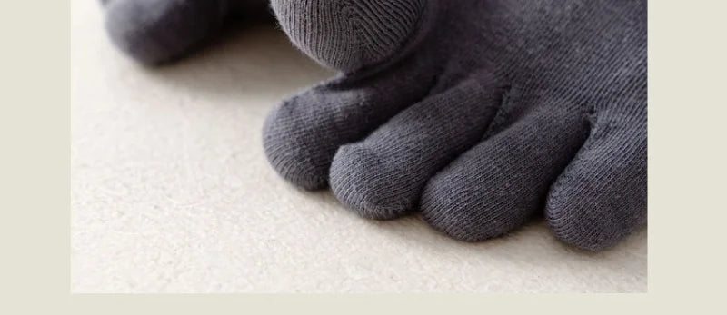 Men's Cotton 5 Toe Socks Mid Cuff Anti Odor Sweat Wicking Non Slip for Spring Autumn Casual Athletic Solid Color Daily Comfort