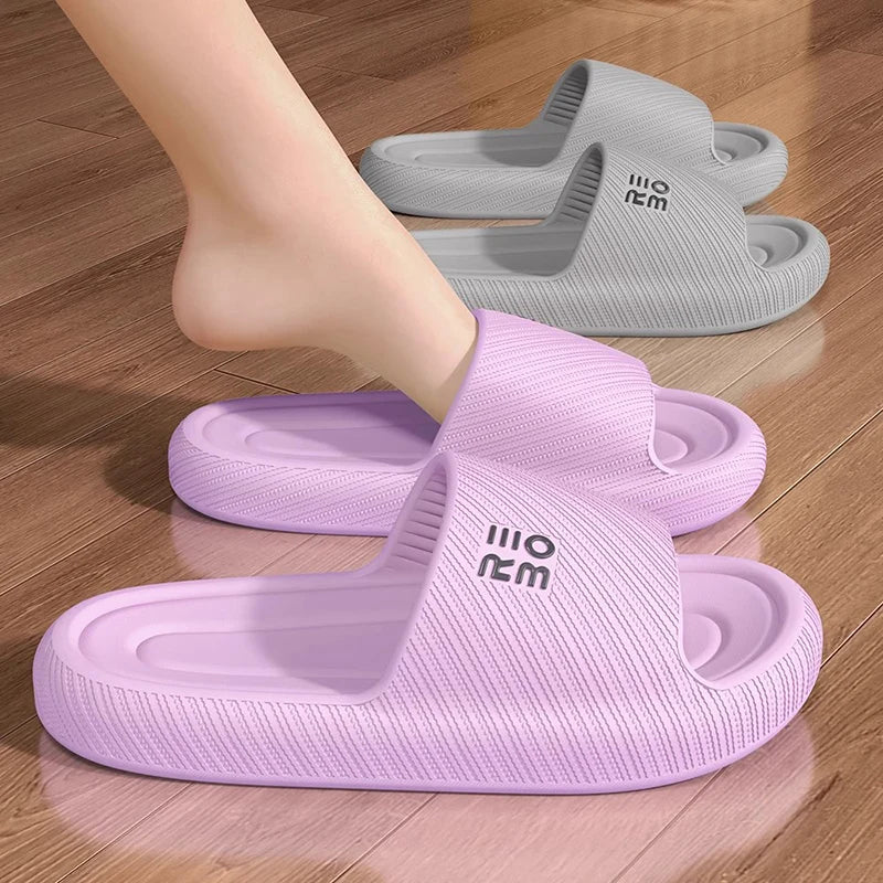 Summer Fashion Slippers Men Shoes Cloud Slippers For Men Home Flat Sandals Massage Flip Flops Couples Bathroom Indoor Slides
