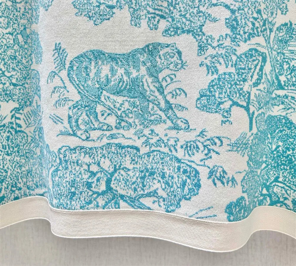 Women's Clothing 2025 Early Autumn New Style Temperament Jungle Jacquard Knitted Cardigan Top+French Elegant Half Skirt Two-Piec