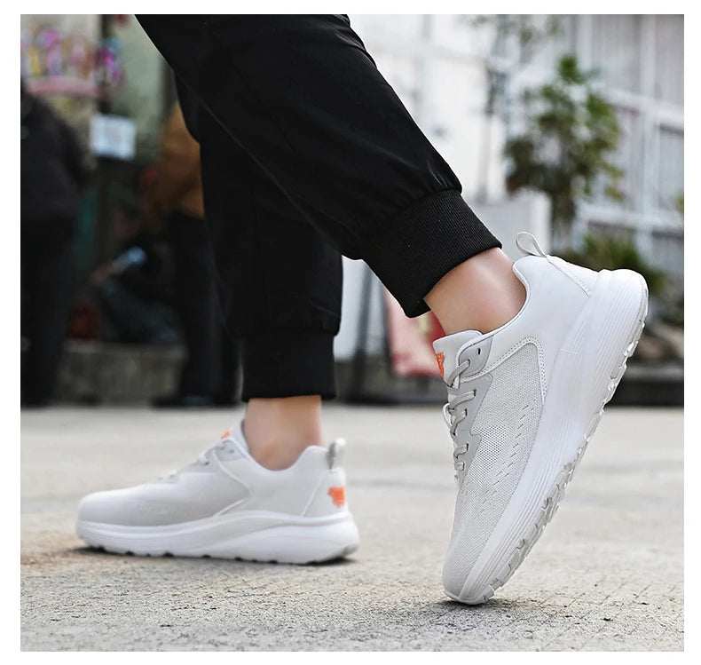 Men's new sports shoes fashion comfortable four season outdoor thick sole wear-resistant height increasing leisure sports shoes