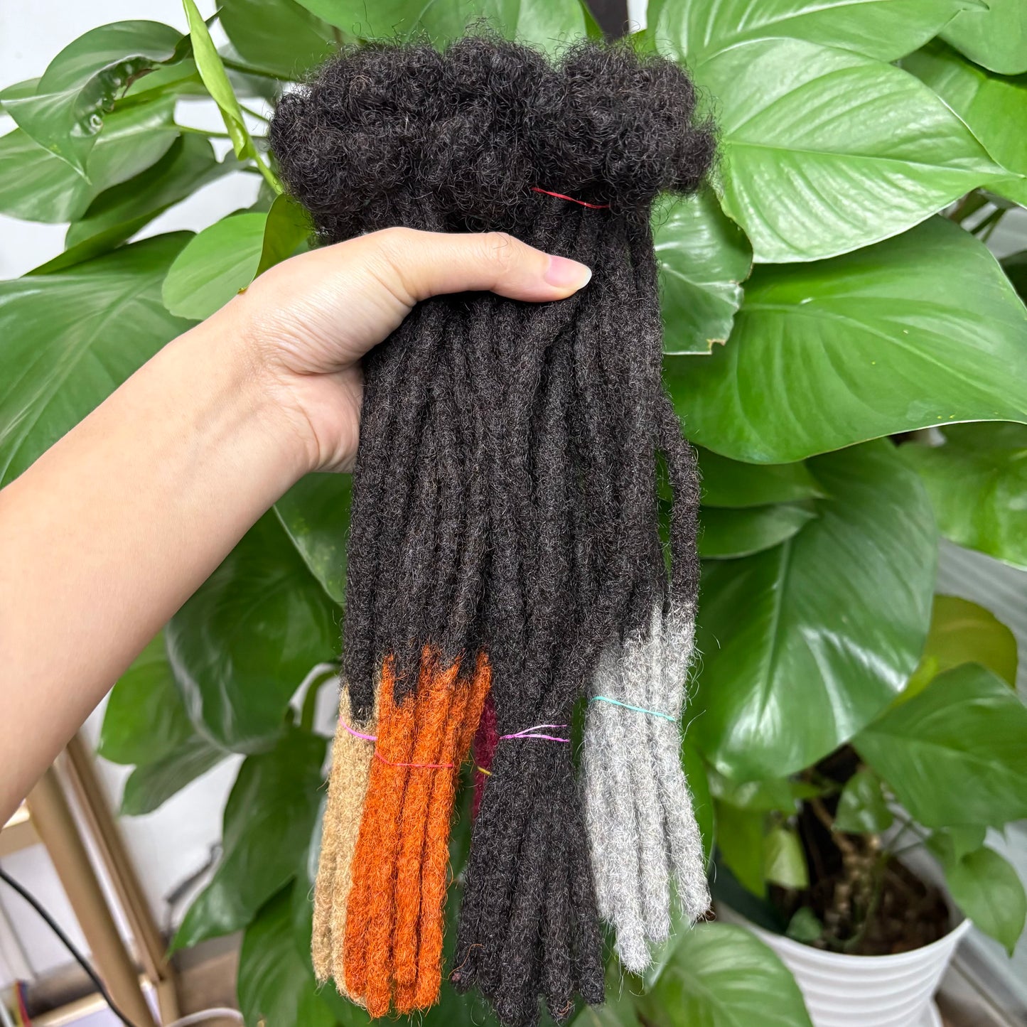 0.6cm Colored Loc Extension Human Hair 10 inch 50 Strands Full Handmade 100% Human Hair Loc Dreadlock Extensions for Men Women