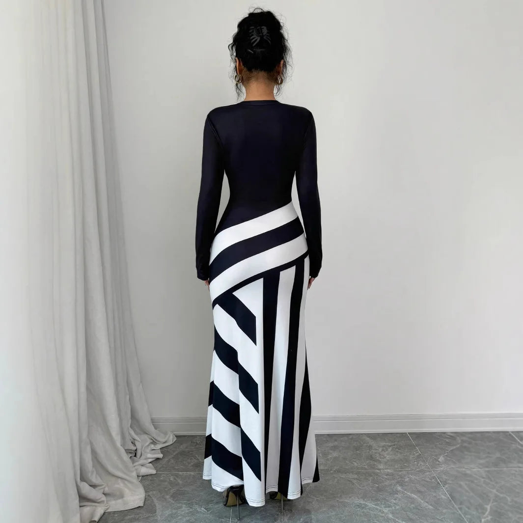Sexy Women's Maxi Dresses New Autumn Streetwear Fashion Black White Patchwork Casual Slim Dress Elegant Knitted Dresses Clothing