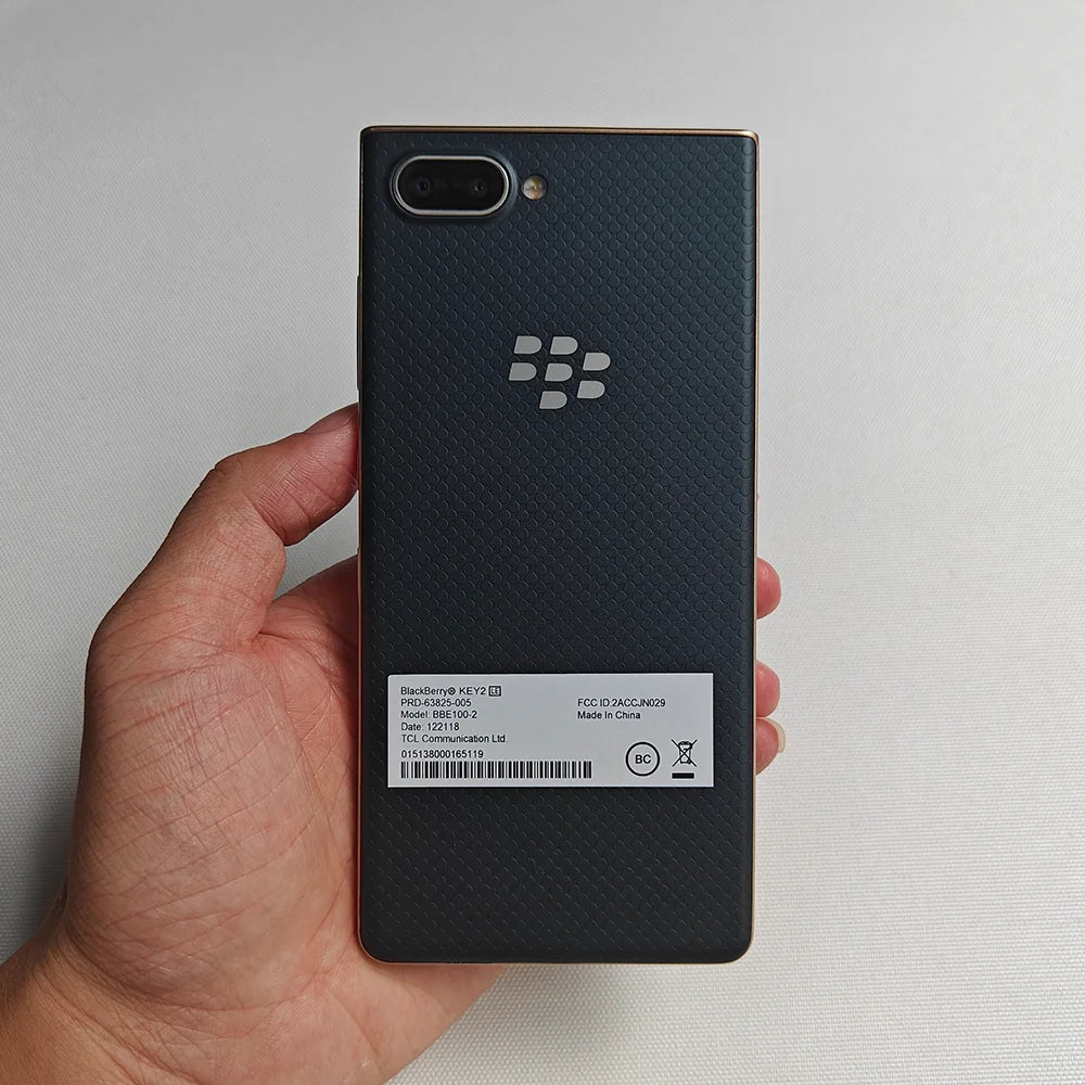 BlackBerry Key2 LE 4G LTE Mobile Phone 4.5'' IPS LCD 3GB/4GB RAM 32GB/64GB ROM 13MP+5MP Octa-Core Android Keyboard SmartPhone