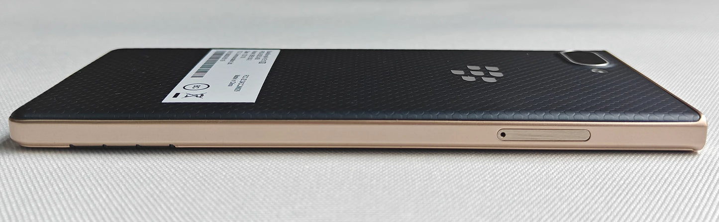 BlackBerry Key2 LE 4G LTE Mobile Phone 4.5'' IPS LCD 3GB/4GB RAM 32GB/64GB ROM 13MP+5MP Octa-Core Android Keyboard SmartPhone