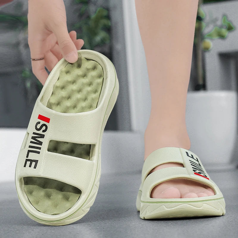 Summer New Men's Massage Slippers Indoor Outdoor Sandals Beach Men Casual Shoes Soft Slides Flip-flops Men Women Home Slippers