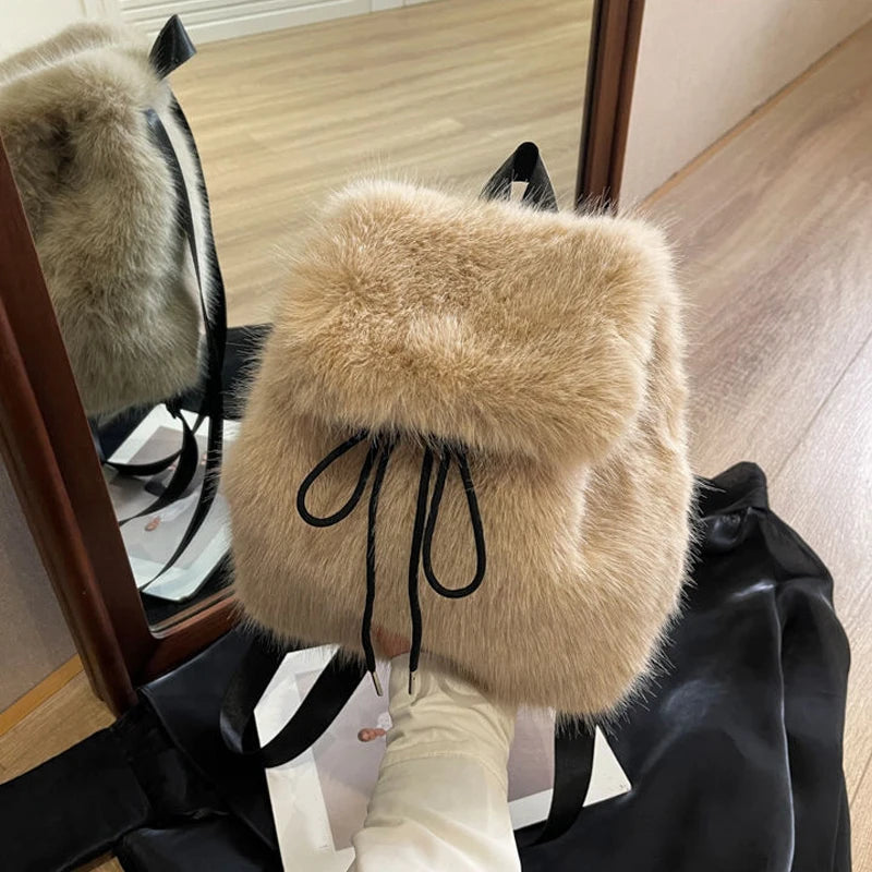 Winter Soft Plush Ladies Schoolbag Solid Color Female Furry Shoulder Bags Handbags Fashion Luxury Fake Fur Women's Backpack