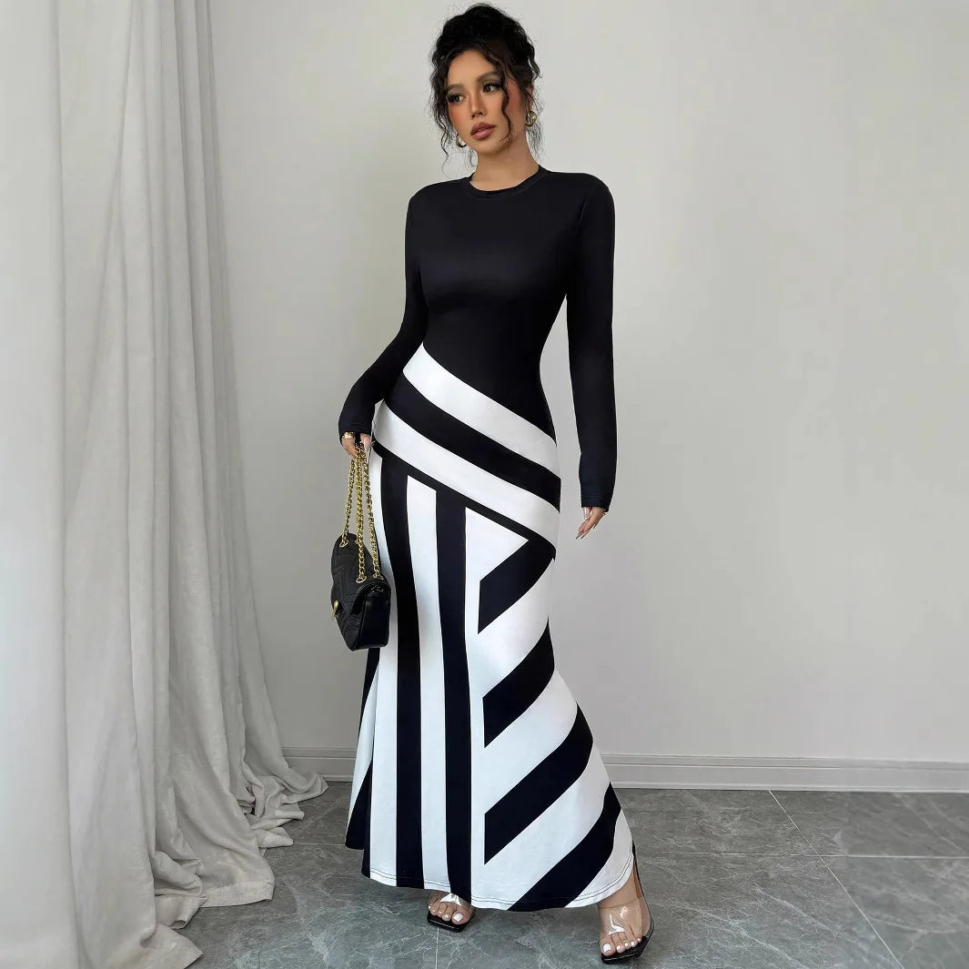 Sexy Women's Maxi Dresses New Autumn Streetwear Fashion Black White Patchwork Casual Slim Dress Elegant Knitted Dresses Clothing
