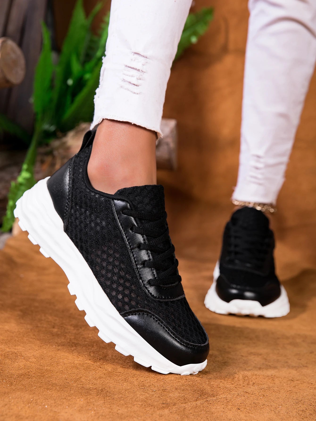Big Size Tennis for Women Lightweight Sneakers High Quality Breathable Outdoor Athletic Jogging Sport Running Walking Shoes
