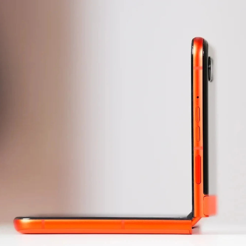 Global ROM Motorola Moto razr 50 Folded Screen Phone Main 6.9 inch FHD+ pOLED Secondary screen 3.6 inch MTK Dimensity 7300X 50MP