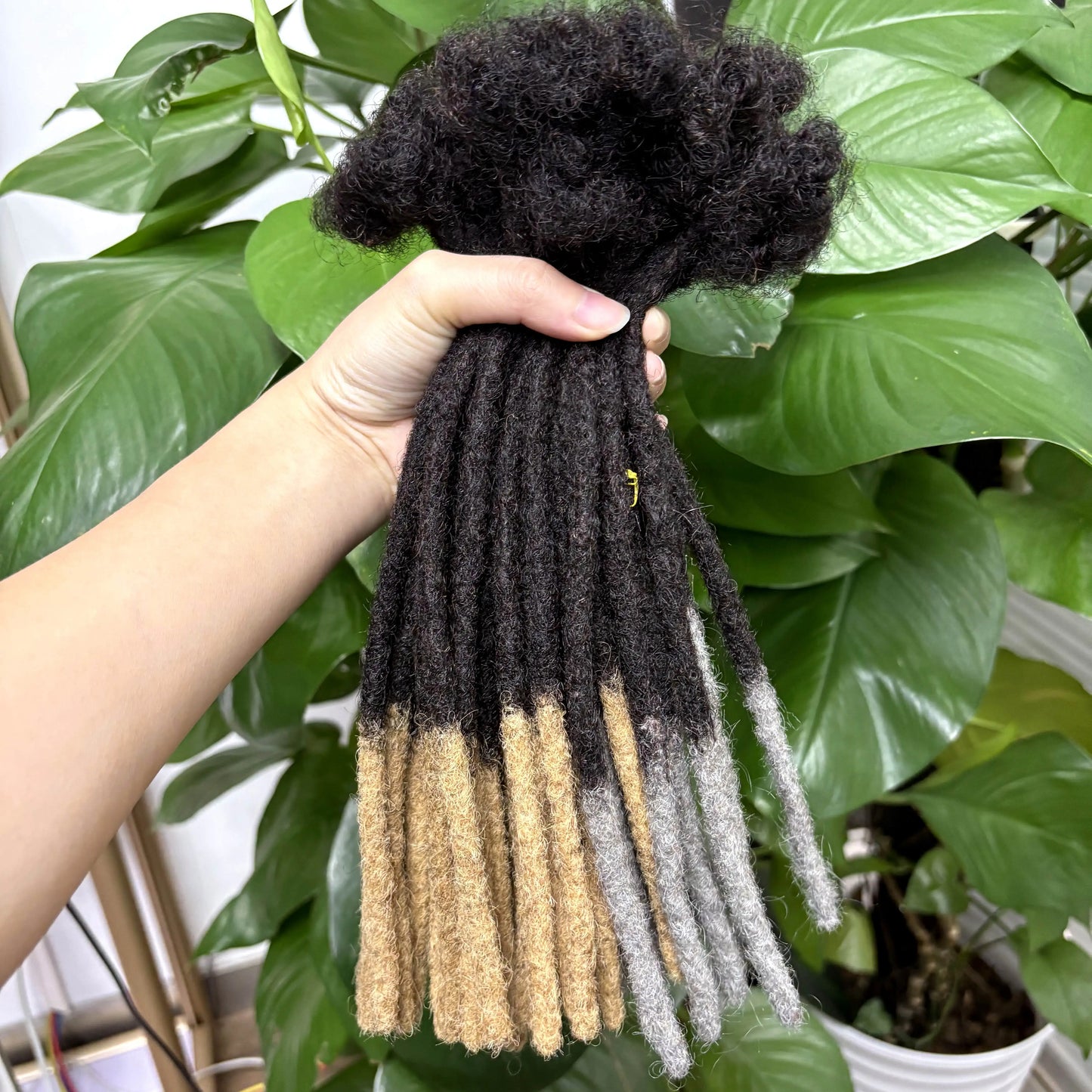 0.6cm Colored Loc Extension Human Hair 10 inch 50 Strands Full Handmade 100% Human Hair Loc Dreadlock Extensions for Men Women