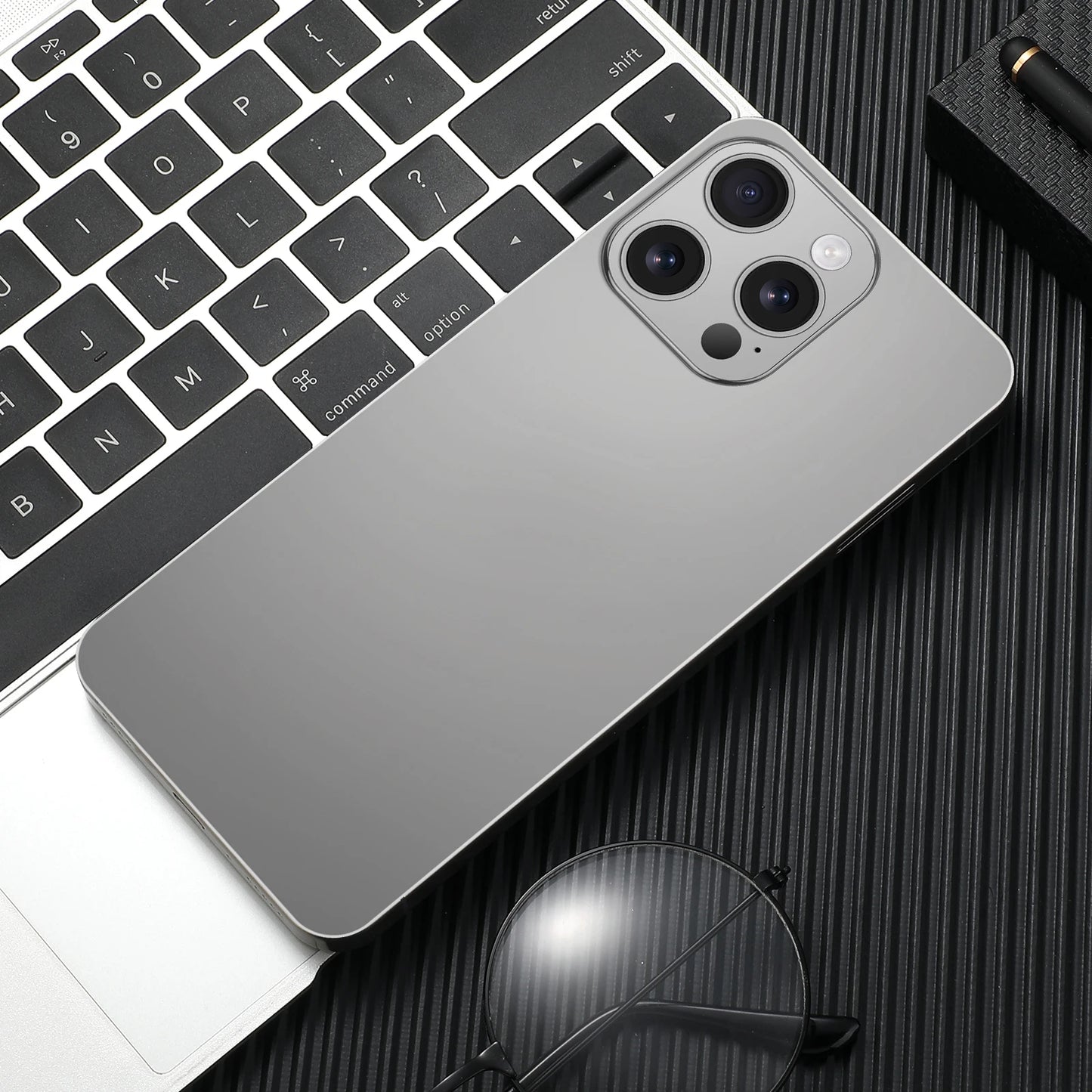 7.3" Display Phone Case Designed for Snapdragon 8 Gen 3 Performance 8000mAh Battery Life