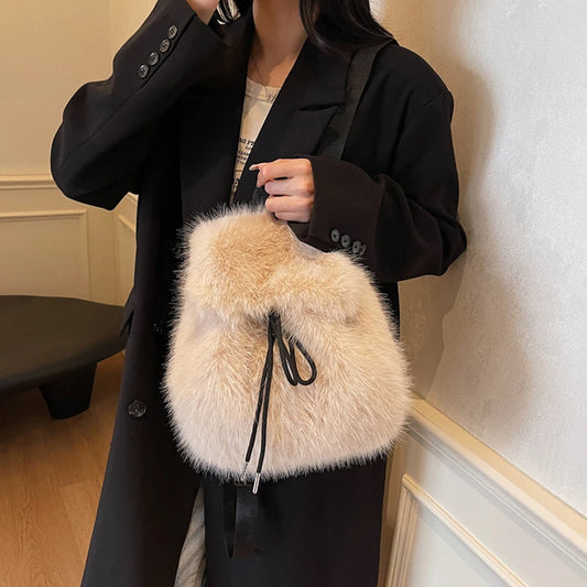 Winter Soft Plush Ladies Schoolbag Solid Color Female Furry Shoulder Bags Handbags Fashion Luxury Fake Fur Women's Backpack