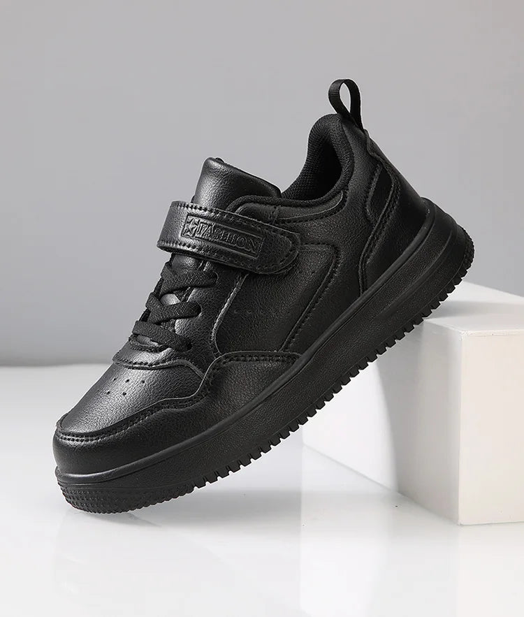 Kids' Classic Black Skate Shoes Boy Lightweight Breathable Casual Sneakers with Cushioned Insole Non-Slip Design for School
