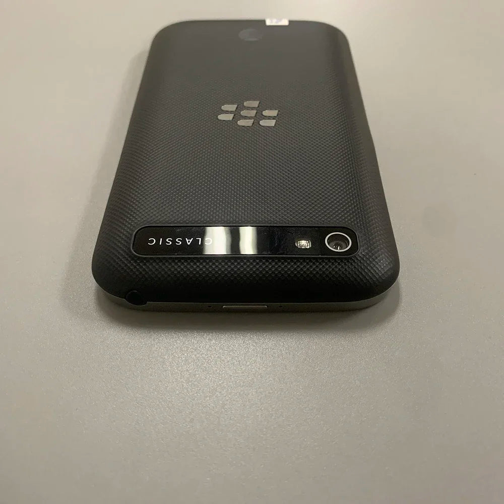 Original BlackBerry Q20 4G LTE Mobile Phone 95%New 3.5" 2GB RAM 16G ROM 8MP+2MP Camera WiFi BlackBerryOS Smartphone