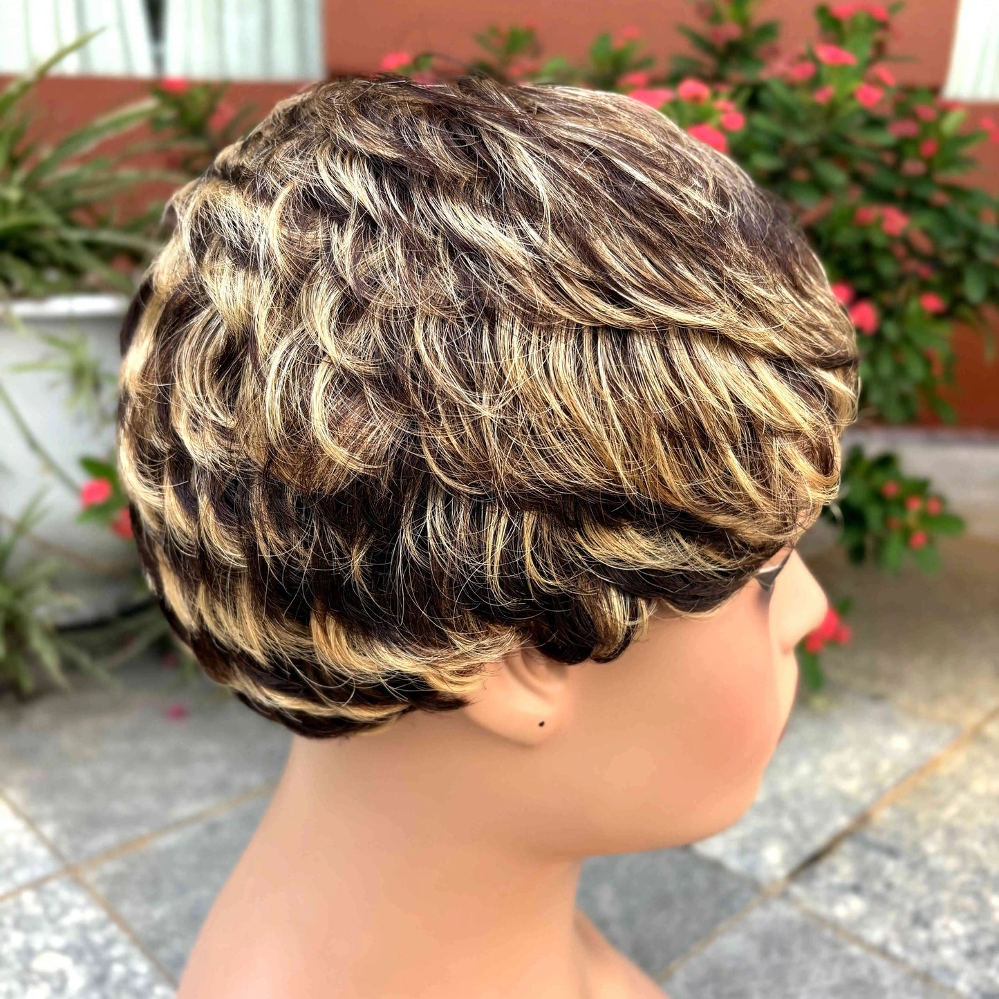 Short Full Machine Made Highlight Pixie Cut Wigs Human Hair Wigs  Colored Bob Wig Brazilian Remy Hair Wigs for Black Women