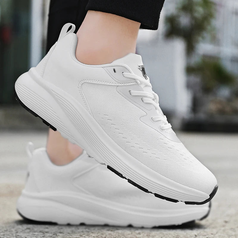 Men's new sports shoes fashion comfortable four season outdoor thick sole wear-resistant height increasing leisure sports shoes
