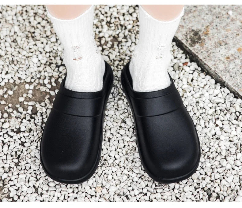 2025 Operating Room Slippers Protective Shoes for Men And Women Non-Slip Silken Lab Shoes Doctor Work Shoes Silent Surgical Room
