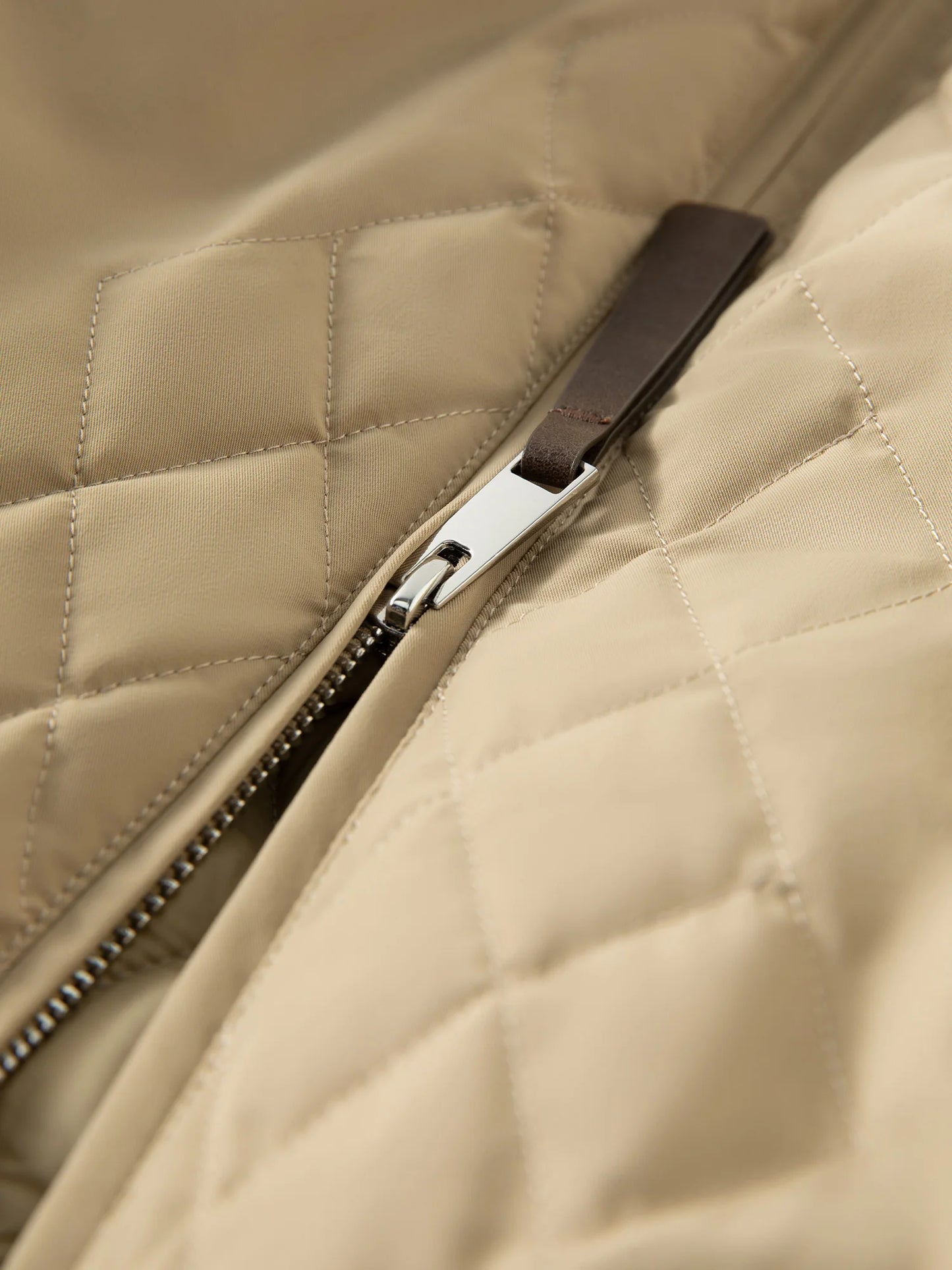 FSLE Barn Style Lightweight Padded Jacket Women's 2025 Winter Vintage Academic Plaid Panel Short Coat Retro College Outerwear