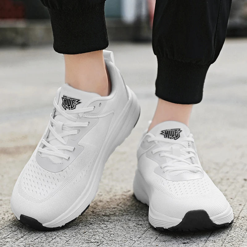 Men's new sports shoes fashion comfortable four season outdoor thick sole wear-resistant height increasing leisure sports shoes