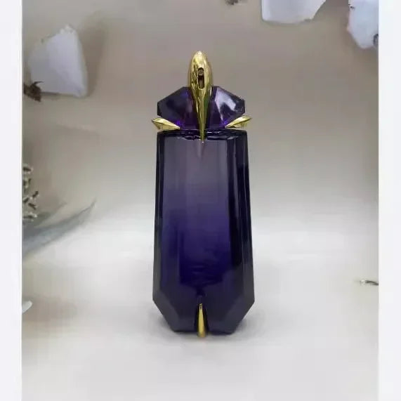 The 100ML women's perfume features a long - lasting, high - quality floral - fruity fragrance, ideal for elegant and glamorous d