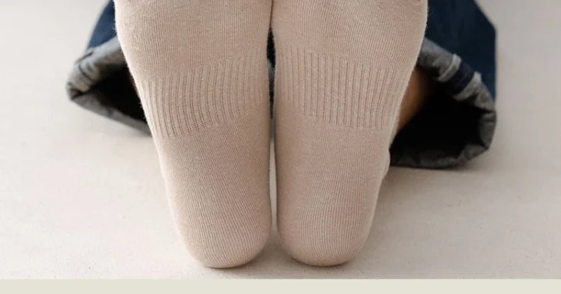 Men's Cotton 5 Toe Socks Mid Cuff Anti Odor Sweat Wicking Non Slip for Spring Autumn Casual Athletic Solid Color Daily Comfort