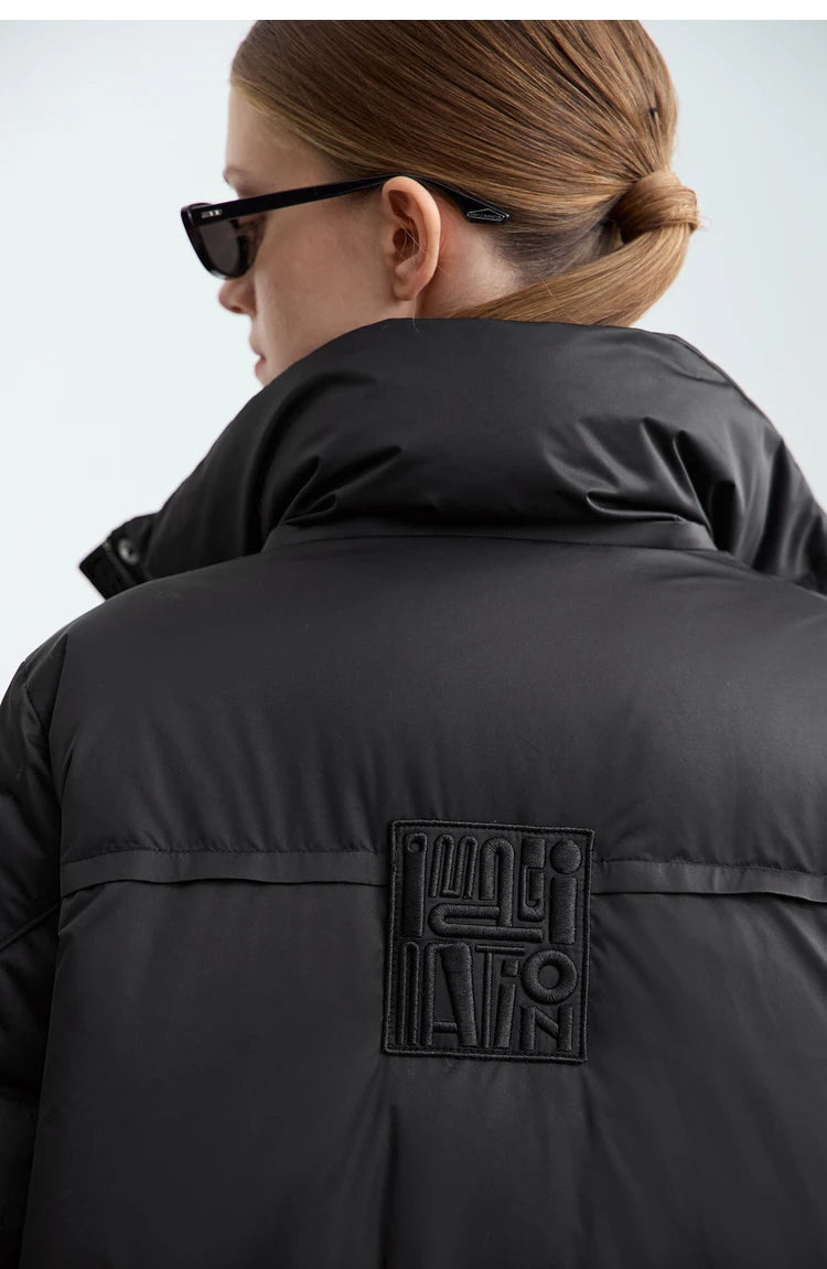 Amii 2024 Winter New Women's Velcro Loose Coat Top Warm Stand-up Collar Letter Embroidered Seal Zipper Down Jacket 12444103