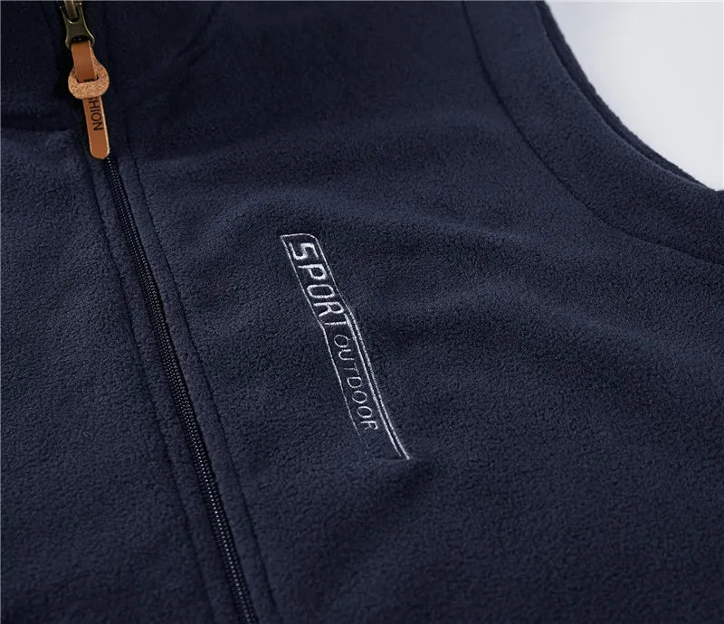 Men Autumn Winter Soft Shell Vest Jacket 2025 New Sleeveless Coat Men Fashion Multiple Pockets Casual Waistcoat Men Plus Size