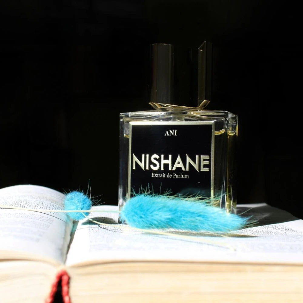 100ml Unisex Fresh Floral Perfume Long-Lasting Elegant Fragrance with 8 Distinct Notes for A Unique Sophisticated Alluring Aroma