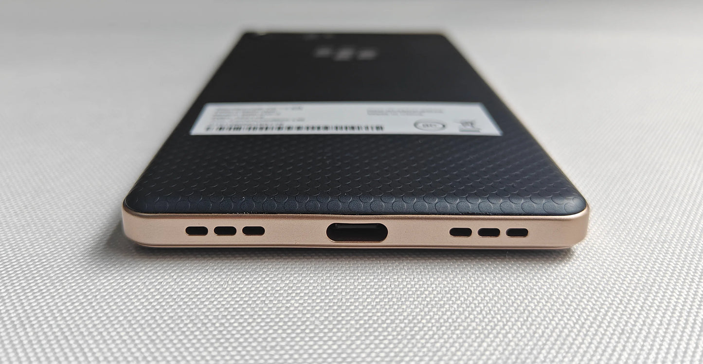 BlackBerry Key2 LE 4G LTE Mobile Phone 4.5'' IPS LCD 3GB/4GB RAM 32GB/64GB ROM 13MP+5MP Octa-Core Android Keyboard SmartPhone