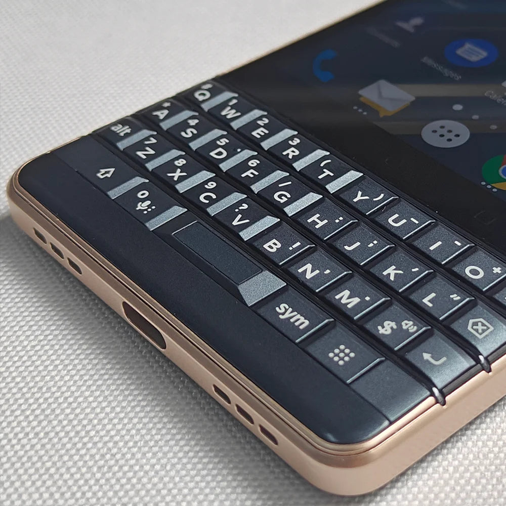 BlackBerry Key2 LE 4G LTE Mobile Phone 4.5'' IPS LCD 3GB/4GB RAM 32GB/64GB ROM 13MP+5MP Octa-Core Android Keyboard SmartPhone