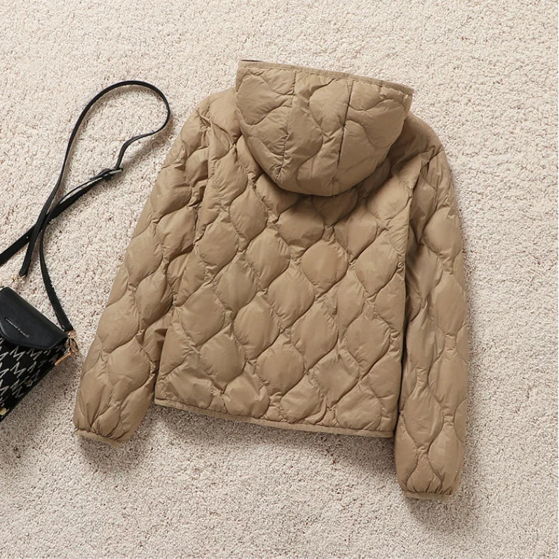 Autumn and Winter New Women's Lightweight Down Jacket Fashion Warm Windproof Slim White Duck Down Hooded Mature Women's Jacket