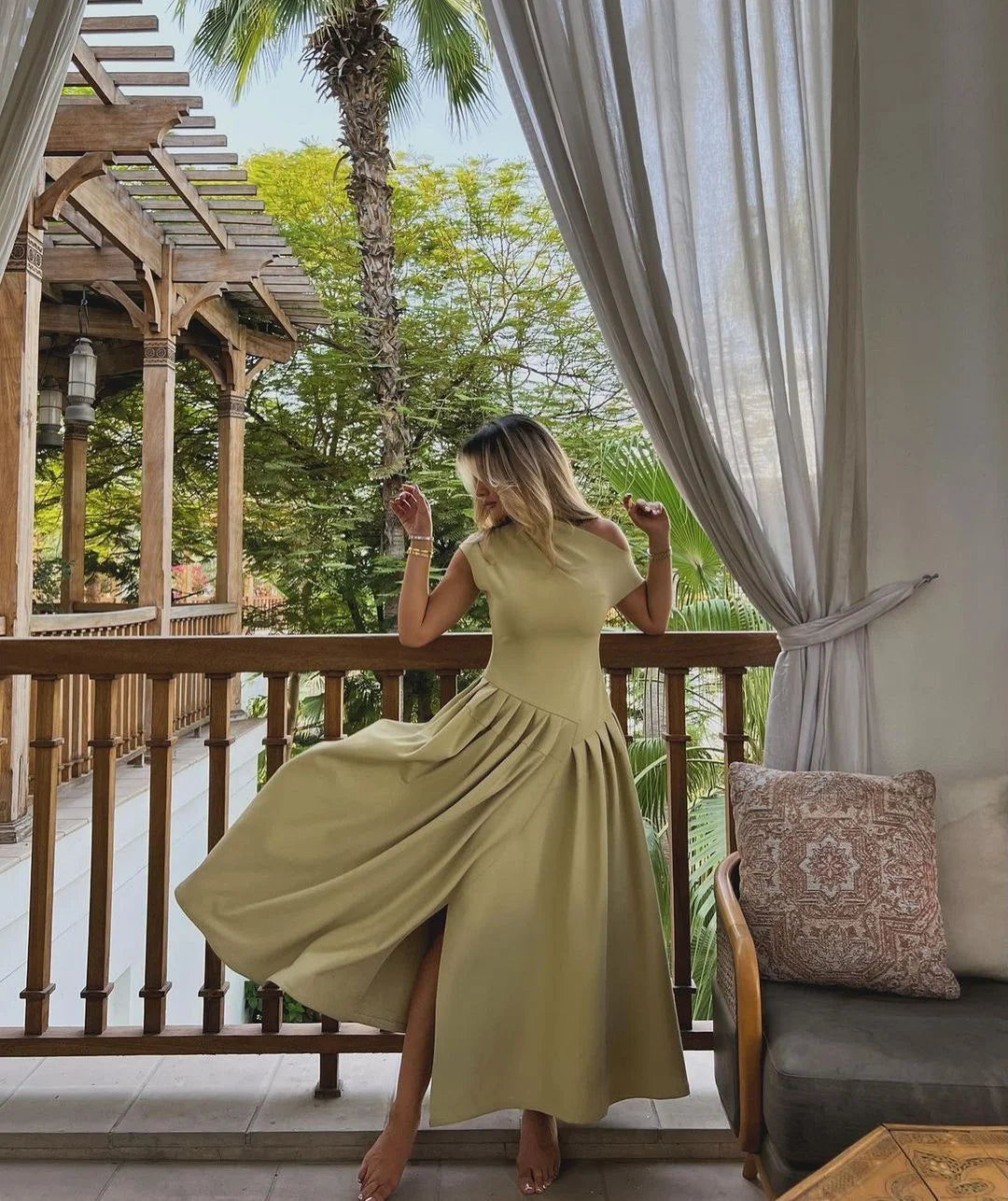 Summer Lady Patchwork Pleated Maxi Dress Chic Elegant Black Half-turtleneck Short Sleeve High Waist Dresses Office Street Robes